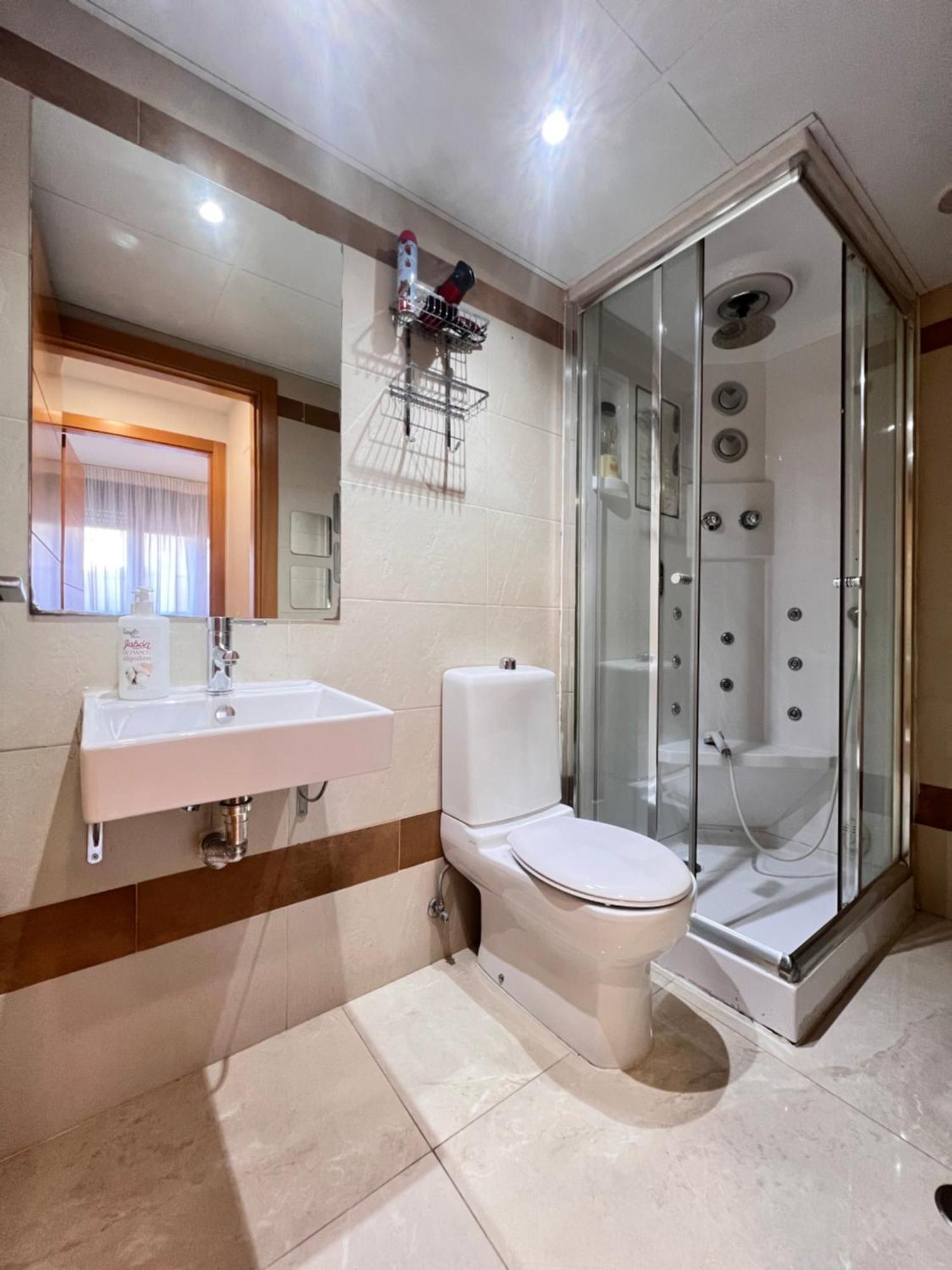 Fabuloso Apartamento Completo Centro Ciudad Mostoles Exteriör bild
